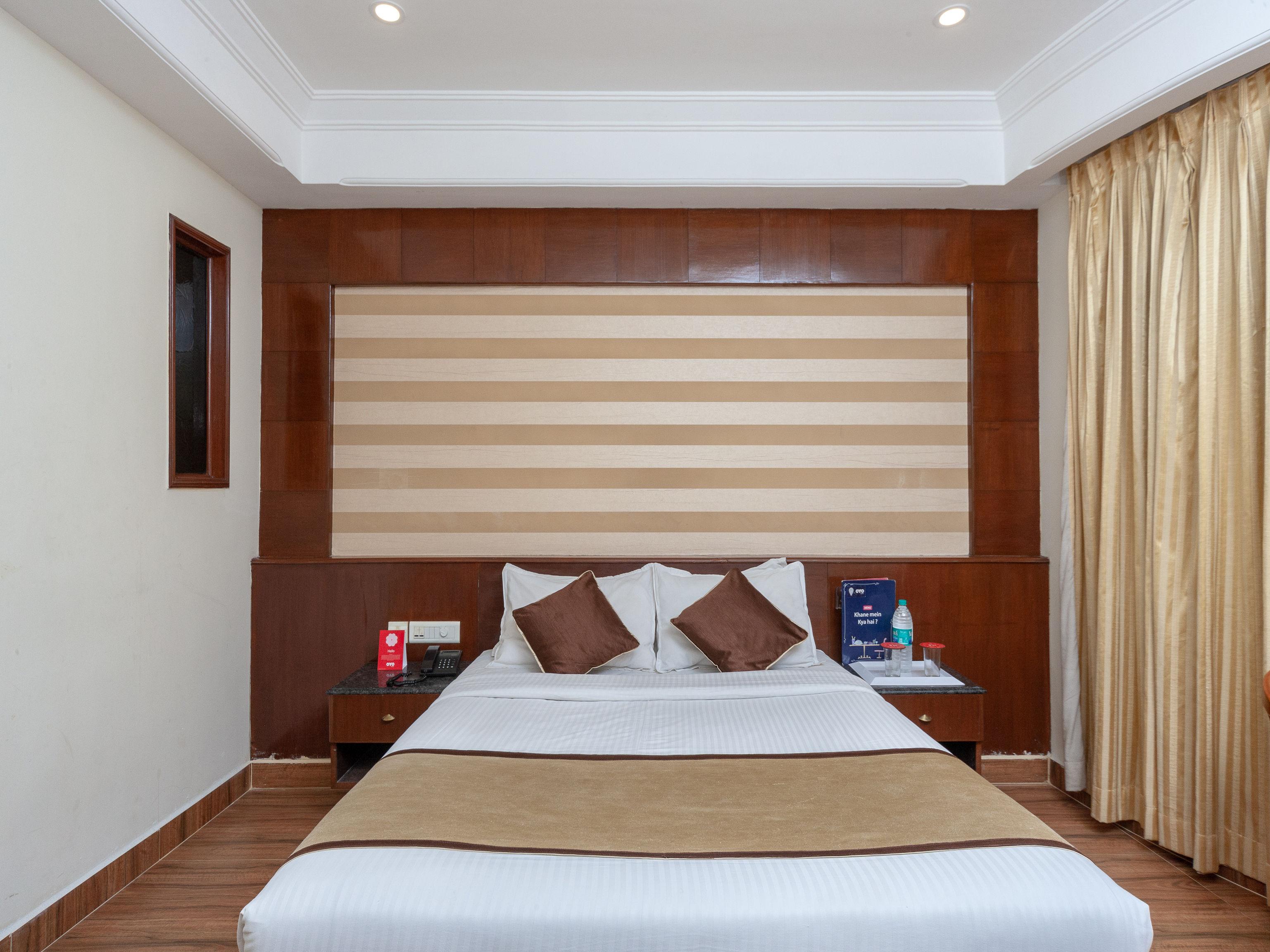Capital O 6229 Ilara Hotels And Resorts Siruseri Екстериор снимка