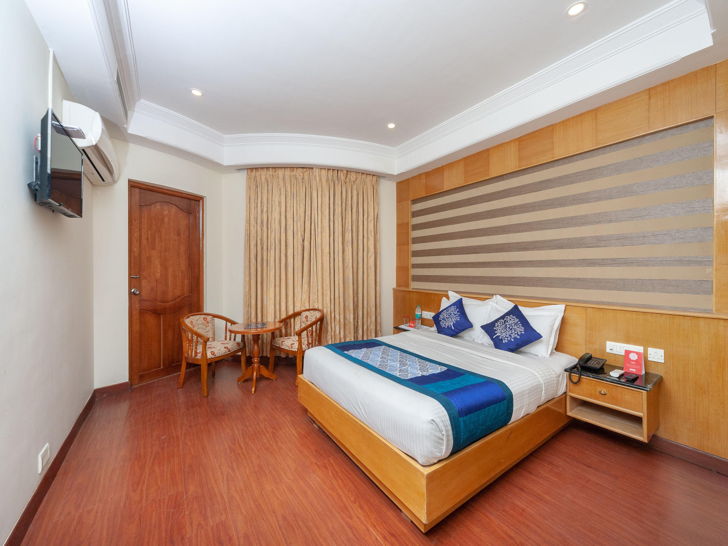 Capital O 6229 Ilara Hotels And Resorts Siruseri Екстериор снимка